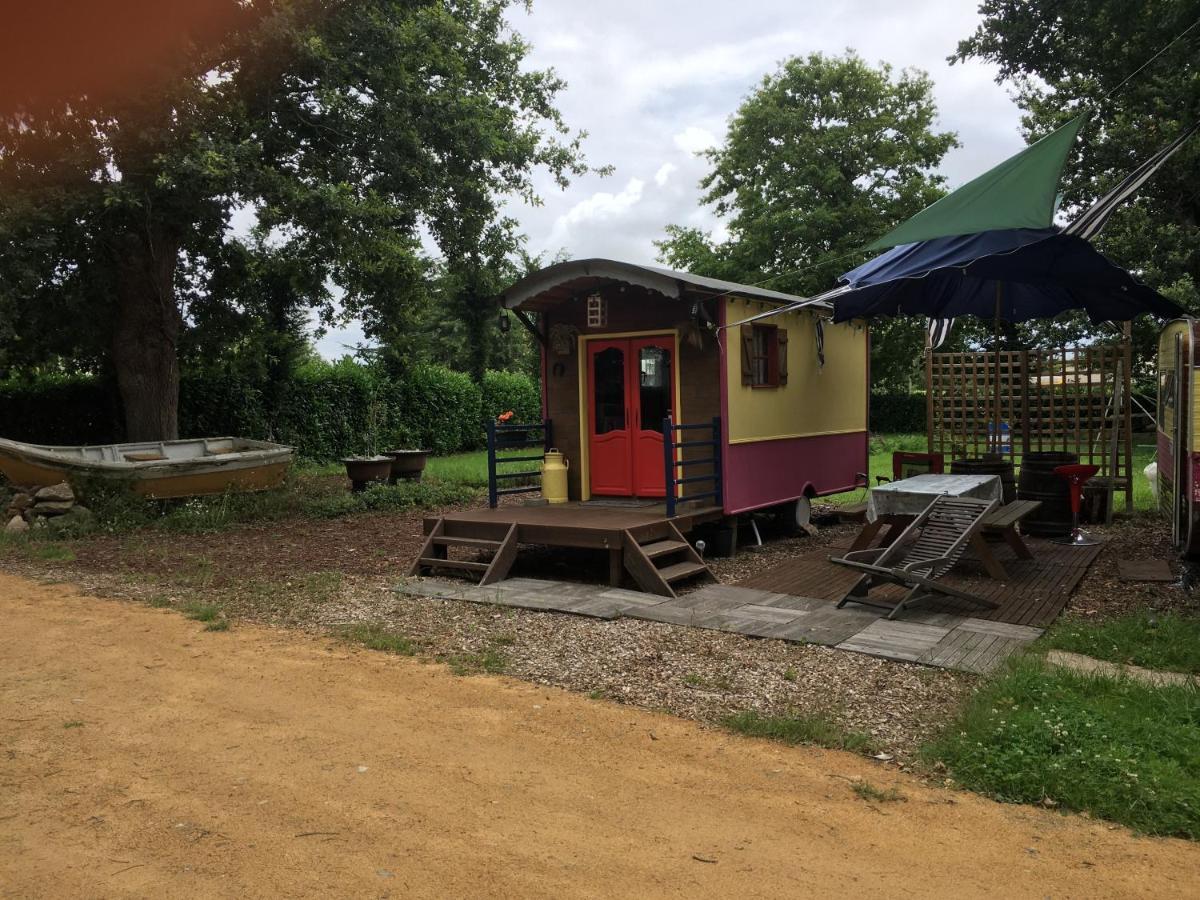 La Roulotte Chainoux Bains-sur-Oust Luaran gambar